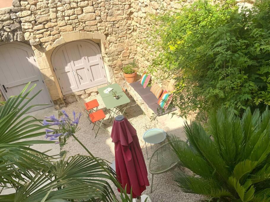Le Clos Du Rempart - 2 A 4 Pers. Saint-Restitut Εξωτερικό φωτογραφία